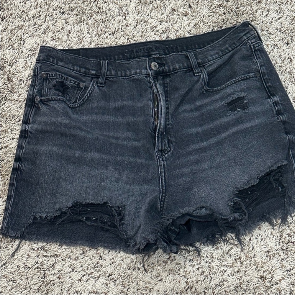 American Eagle Distressed Black Denim Shorts Size 16